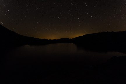 Pollution lumineuse vue du bivouac au lac Cornu