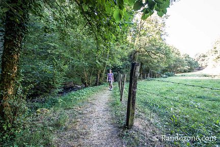 Le sentier est assez facile