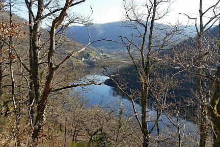 Le lac de Couesque se trouve juste là