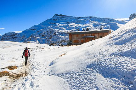 On arrive au refuge du col de la Vanoise
