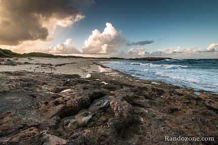 Nous repassons à la plage au retour