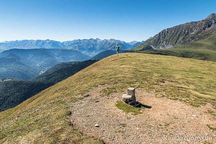 Sur la crête du Plo del Naou