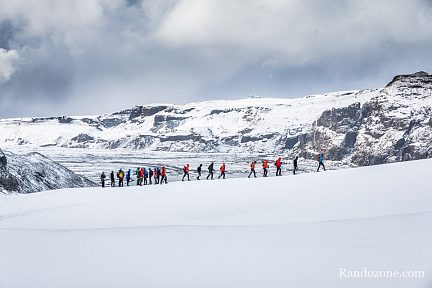 Randonnée en Islande sur le glacier de Sólheimajökull