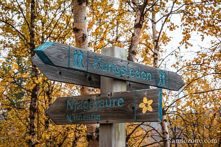 On marche sur le Kungsleden