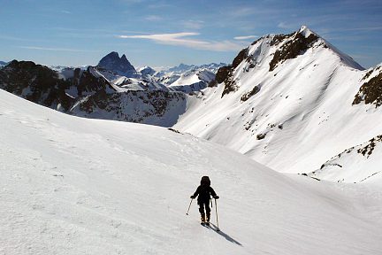 Montée au pic de Sesques