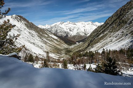 La vallée qu'on vient de monter vers le lac de la Glère