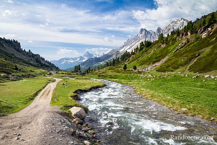 Sur le GR du Tour du Mont Thabor