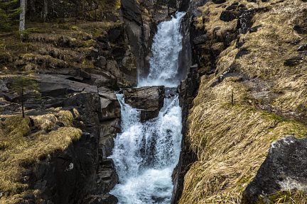 Cascade de Boussès, chemin des cascades