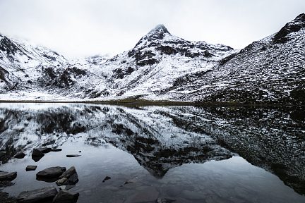 Lac d'Isaby en novembre, vue 1