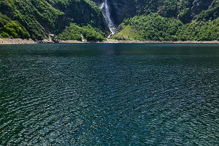 Lac d'Oô, fin mai