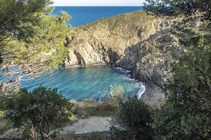 Sentier du littoral, réserve marine de Cerbère-Banyuls, vue 2