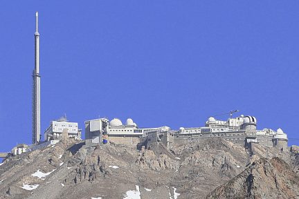 Zoom sur le Pic du midi de Bigorre