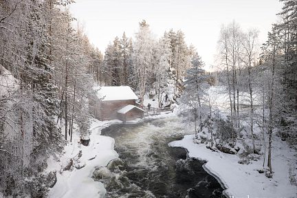 Ambiance glaciale en Finlande au mois de janvier