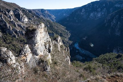 Les formations rocheuses sont vraiment superbes pendant la randonnée