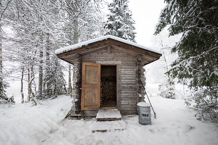 Réserve de bois du refuge Annintupa