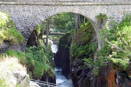 Au dessus du Pont d'Espagne