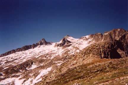 le sommet vu de la hourquette d'aubert