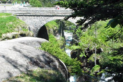 Pont d'Espagne au dessus de Cauterets
