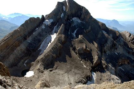 Le Mont Perdu vu depuis le Cylindre du Marboré