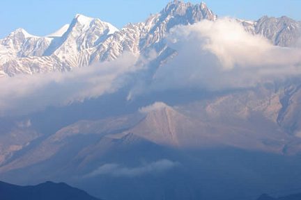 Dhampus peak
