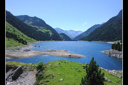  Lac d'Aubert dans les Hautes-Pyrénées