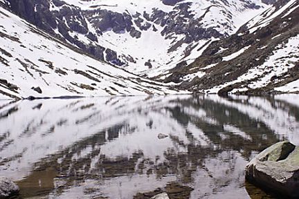Lac d'Estom - Avril 2006