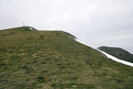Signal de Bassia près de l'antenne sommitale