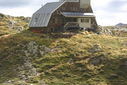Refuge du Pinet, voie normale du Montcalm