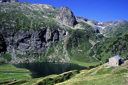Lac et refuge d'Espingo