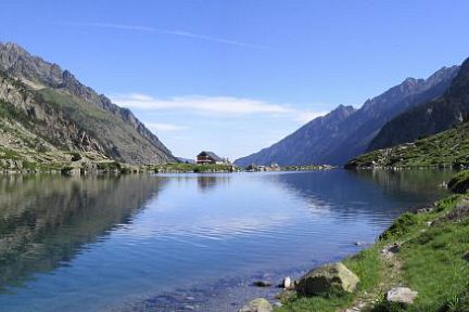 Lac & Refuge d'Estom