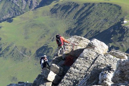 Les Espuguettes depuis l'Arête NO du Petit Astazou