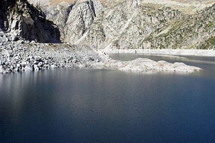 Lac de Cap de Long depuis son barrage