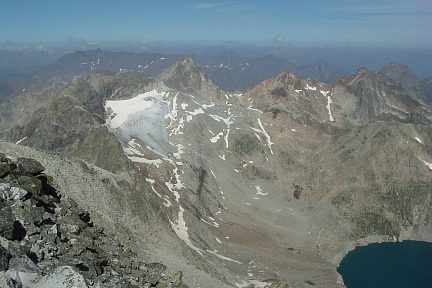 Seil de la Baqué et lac du Portillon depuis le Perdiguère