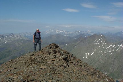 Massif du Monte Perdido depuis le Grand Batchimale