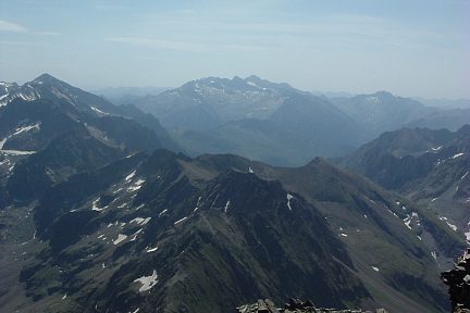 Massif Aneto-Maladeta depuis le sommet du Grand Batchimale