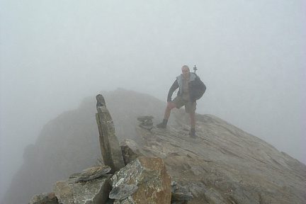 Sommet du pic de Campbieil dans les nuages, 3173 m
