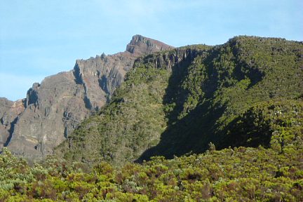 Le Piton des Neiges vu du Coteau Kervéguen