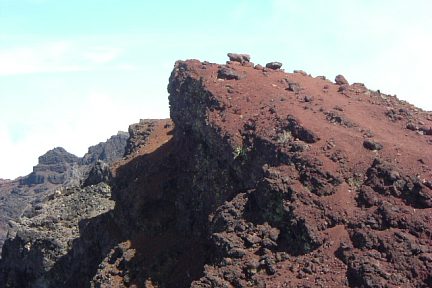 Arrivée au sommet principal du Piton des Neiges