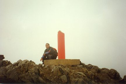 Sommet du pic d'Orhy sous le mauvais temps