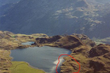 Pic du Midi d'Ossau et le berger du lac Gentau