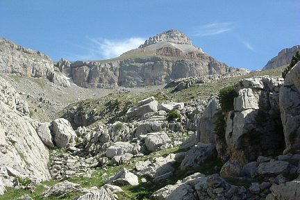 Vers la Pena Pequena depuis le vallon de Maranan