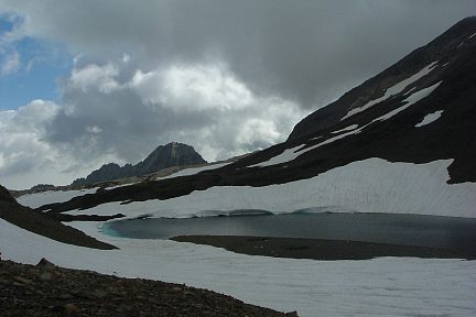 Pic Maou : passage au Gourg de Cap de Long (2845 m)