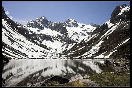 Lac d'Estom en  2006