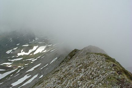 Nuages sur la crête de Coos