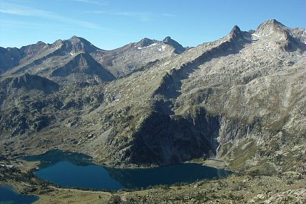 Pics de Campbieil, Badet, Long et Néouvielle depuis le pic d'Estibère