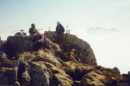 Montagnards au sommet du Txindoki, le pico Larrunarri (1346 m)