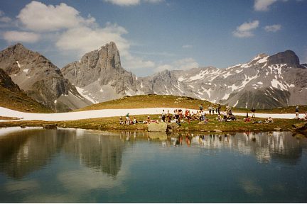 Pétragème et Aiguilles d'Ansabère depuis le lac d'Ansabère (1859 m)