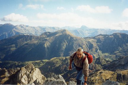 Pics du Midi d'Ossau et de Labigouer depuis le pic Lariste (2168 m)