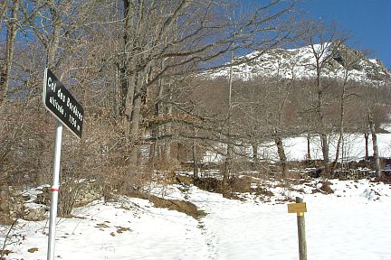 Le pic de Pan vu du col des Bordères (1156 m)