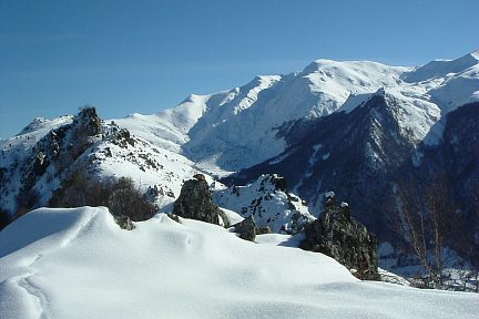 Le pic du Cabaliros vu du sommet du pic de Pan (1461 m)